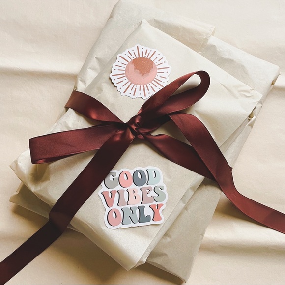 Meet your Posher! - Picture 7 of 12